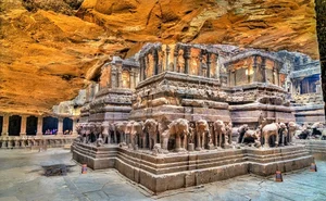 The Mystery of Kailasa Temple: An Ancient Monolithic Masterpiece in India - image 7