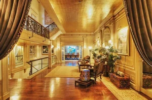 A Rare Glimpse Into the Lavish Lives of the Global Ultra-Rich - image 10