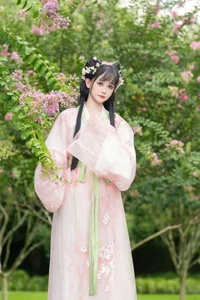 YiTuYu Art Language Vol.10254 Jiao Yi Zhi Sui Sui - 58-Page Art Gallery - image 51