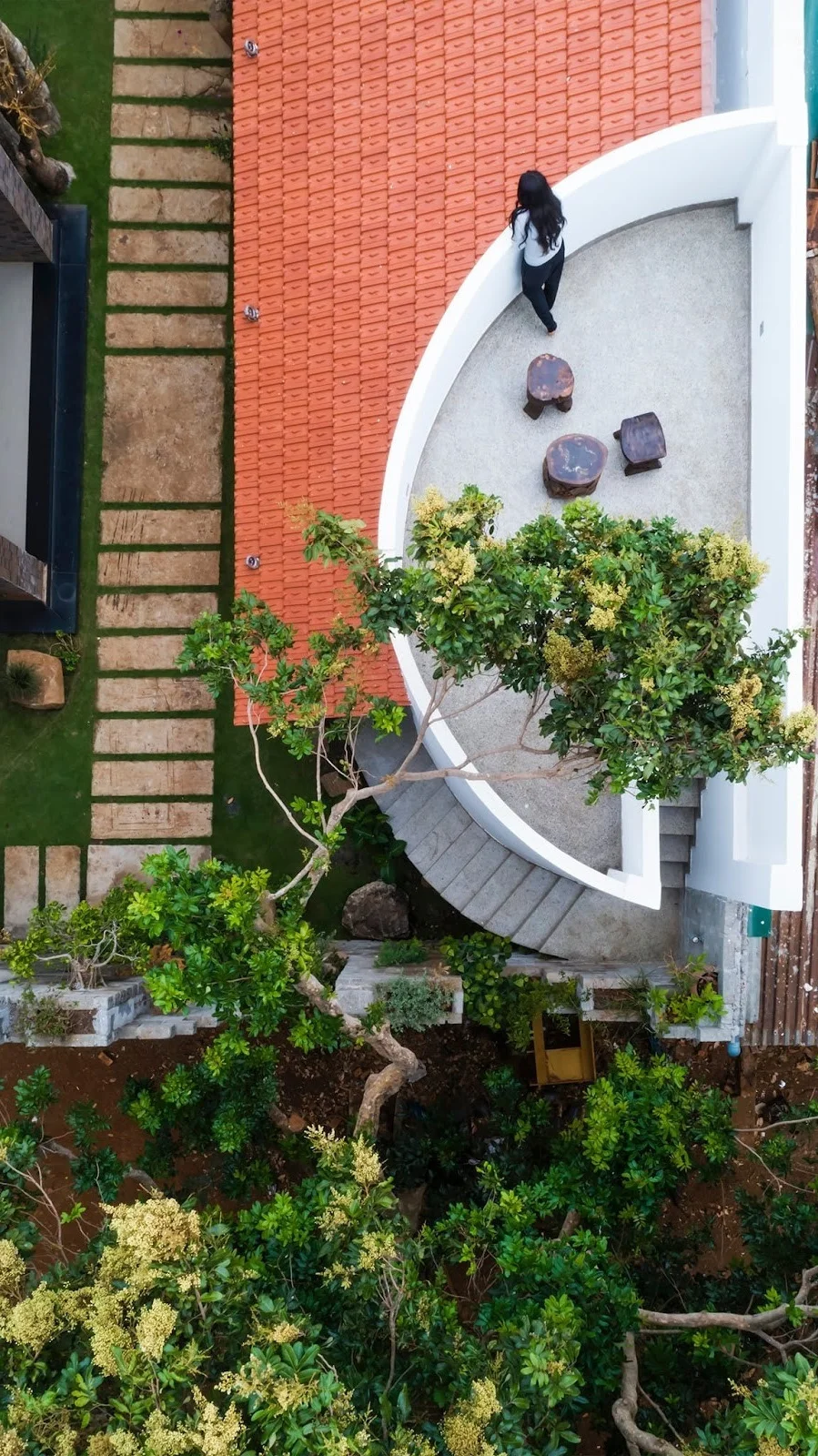 Peaceful Tiled Roof House in Vietnam Central Highlands Captivates Foreign Media