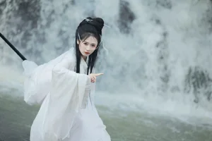 Discovering the Poetic Visuals of Art Language Vol.5754 Shu Pian Yoyi - YiTuYu Premium Art Gallery - image 1