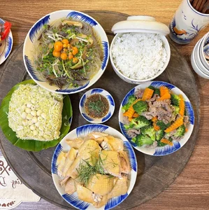 30 Delicious and Easy-to-Make Family Meal Menus for Every Home - image 14