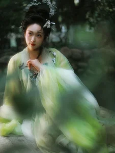 YiTuYu Art Language Vol.6662: Featuring the Graceful Luo Yu Qing Ling - image 15