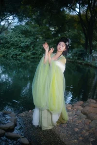 YiTuYu Art Language Vol.6662: Featuring the Graceful Luo Yu Qing Ling - image 9