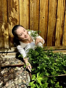 Inside Actress Dieu Huong's Beautiful Life in Her US Villa - image 9