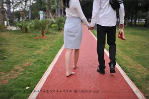 IESS Silk Foot Bento 127: Stunning Outdoor Stocking Fashion and Urban Photography - image 91