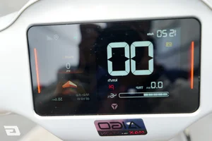 Yadea Osta H+ Review: Smart 50cc Scooter Packed with High-Tech Features - image 6