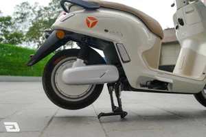 Yadea Osta H+ Review: Smart 50cc Scooter Packed with High-Tech Features - image 4