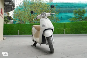 Yadea Osta H+ Review: Smart 50cc Scooter Packed with High-Tech Features - image 7
