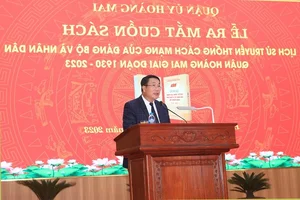 New History Book Released: The Revolutionary Journey of Hoang Mai District (1930 - 2023) - image 0