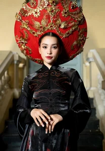 Miss Tieu Vy Stuns in Majestic 10-Meter Phoenix Ao Dai by Duc Vincie - image 5