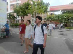 Students Share Challenges in Achieving High Scores in Key Elective Exams - image 6