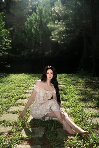 Tam Tit Captivates Fans with Ethereal and Seductive Fairy-Like Aesthetic - image 1