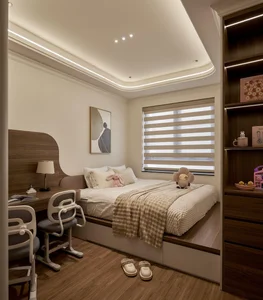 Neoclassical Elegance in a 3m Alley: A Masterpiece of Small-Space Luxury Architecture - image 1