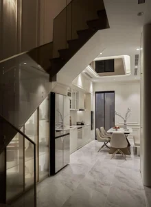 Neoclassical Elegance in a 3m Alley: A Masterpiece of Small-Space Luxury Architecture - image 42