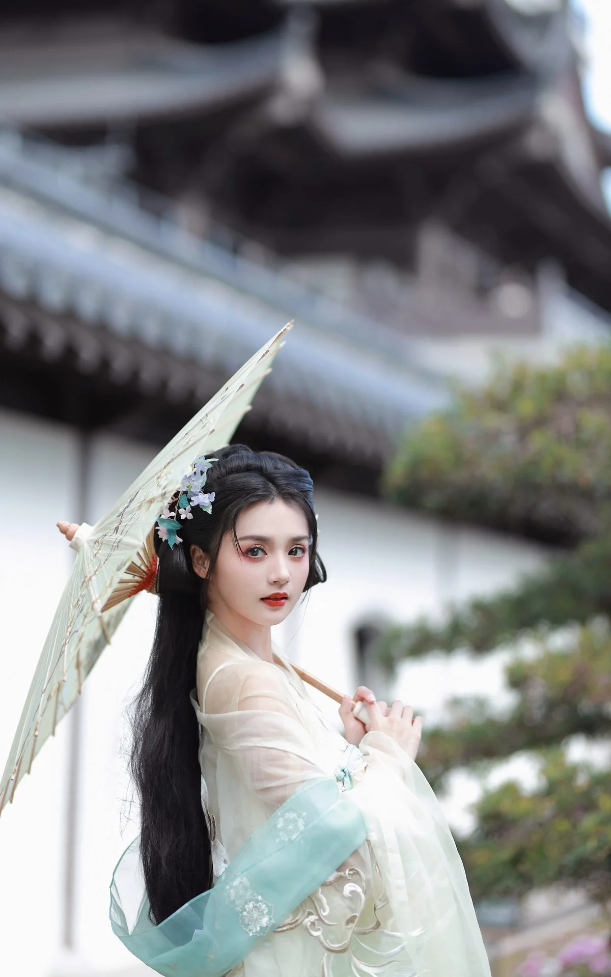 Elegant Garden Portraits: Yu Wen in Art Language Vol.6248