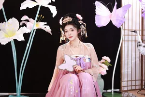 Sophisticated Style: YiTuYu Art Language Vol.5651 Featuring KaiLin Jiang - image 30