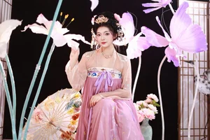 Sophisticated Style: YiTuYu Art Language Vol.5651 Featuring KaiLin Jiang - image 31