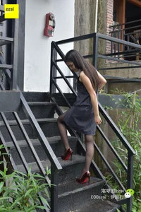 Moxuan Attic Silk Fashion Gallery - IESS Silk House 035 - image 8