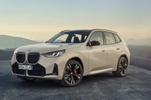 The All-New BMW X3 Debuts with Powerful Hybrid Engine Upgrades - image 9