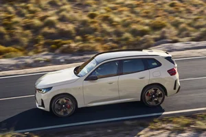 The All-New BMW X3 Debuts with Powerful Hybrid Engine Upgrades - image 12