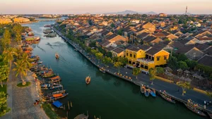 Da Nang Named Top 10 Global Food Destination for 2025: A Culinary Journey - image 0