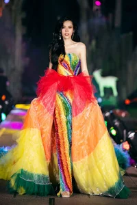 Fashion Face-Off: Lê Hoàng Phương and Đỗ Thị Hà Style Analysis - image 9