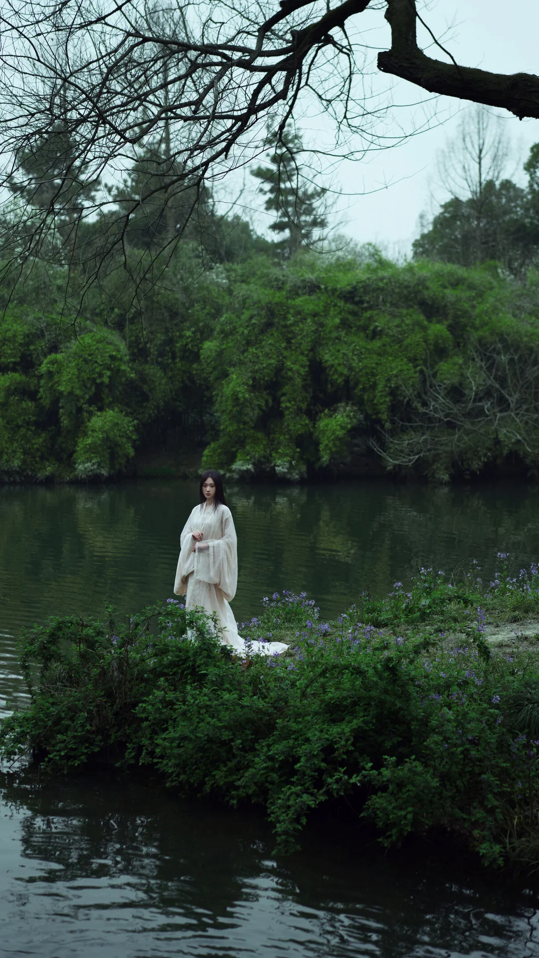 YiTuYu Art Language Vol.6696: Featuring the Ethereal Beauty of Wan