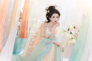 Elegant Visuals in YiTuYu Art Language Vol.5606 with Qi Luo Sheng De Xiao Su Su - image 15