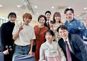 Tran Thanh and Hari Won: A Beautiful Family Wedding in Korea - image 1