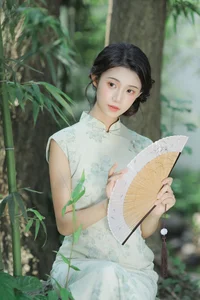 YiTuYu Art Language Vol.10172: Yi Kou Shao Mai 19-Page Exclusive Portrait and Lifestyle Collection - image 3