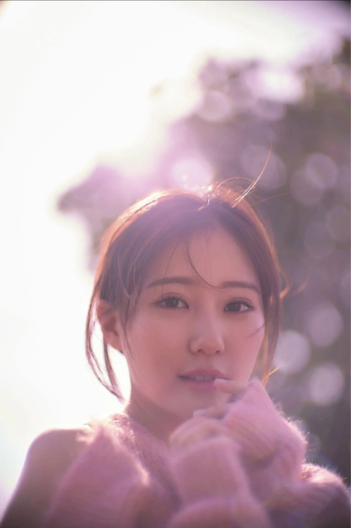 Pure Elegance with Miku Tanaka in FLASH Prime No.1772