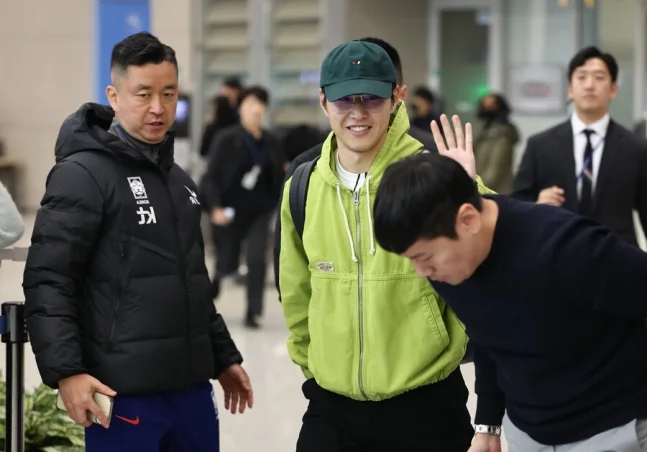 Lee Kang-in Returns to South Korea Following Son Heung-min Altercation Controversy