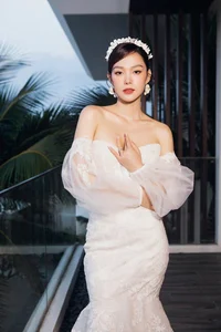 Bold Bridal Trends: Vietnamese Celebrities Shining in Sheer and Transparent Wedding Dresses - image 13