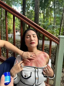 Cultural Clashes: Vietnamese Celebrity Cat Tuong’s Traditional Healing Ritual Sparks Public Debate - image 0