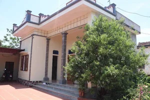 Why Footballer Doan Van Hau Hasn't Built a New House for Parents - image 6