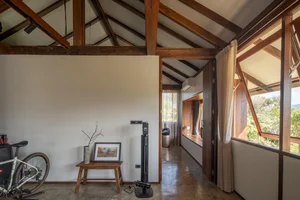 Sustainable Living in Chiang Mai: A Single-Story Retreat Crafted from Recycled Wood and Natural Elements - image 4
