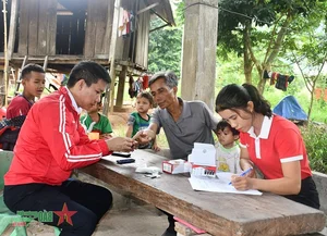 Viettel Quang Binh Leads Transition from 2G to 4G Network - image 2