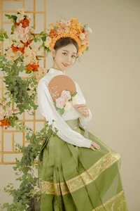 Intimate Artistry in YiTuYu Art Language Vol.6332 with Juan Juan - image 13