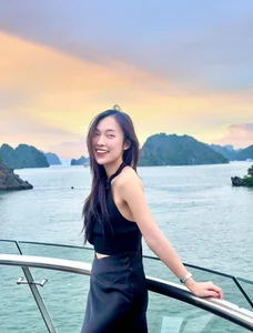 Meet the Beautiful Nghe An Actress Nominated for VTV Awards 2023 - image 2