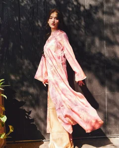 Vietnamese Beauties Celebrate Spring in Traditional Ao Dai Fashion - image 9