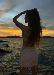Stunning Thanh Hoa Native Dubbed 'National Wife' by Netizens at U40 - image 6