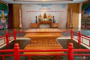 Ancient Hanoi Temple Hosts Sacred Procession for 500 Year Old Relics - image 3