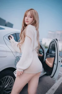 Exclusive Son Ye-Eun DJAWA Happy Solo Birthday Part 02 Photo Collection - image 11
