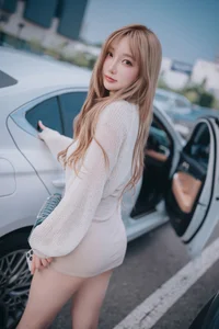 Exclusive Son Ye-Eun DJAWA Happy Solo Birthday Part 02 Photo Collection - image 5