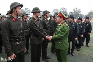 16,000 New Police Recruits Begin Intensive Training with Vietnam's Mobile Police Command - image 5