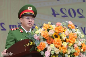16,000 New Police Recruits Begin Intensive Training with Vietnam's Mobile Police Command - image 10