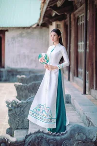 Bao Anh Shares Newborn Photos as Vietnamese Stars Celebrate the April 30 Holiday - image 6