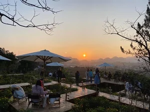 Discover Moc Chau: A 3-Day Travel Guide to Plum Blossoms, Strawberry Farms, and Ancient Villages in Northern Vietnam’s Stunning Highlands - image 2