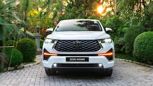 Toyota Innova Cross Leads Sales in Vietnam with Massive Hybrid Surge - image 3